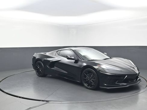 Used 2026 Chevrolet Corvette Stingray Coupe w/ Battery Protection Package RWD image 9