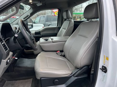 Used 2017 Ford F350 XL image 5