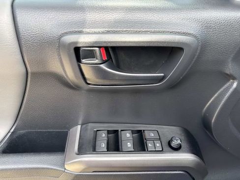 Used 2023 Toyota Tacoma SR5 image 21