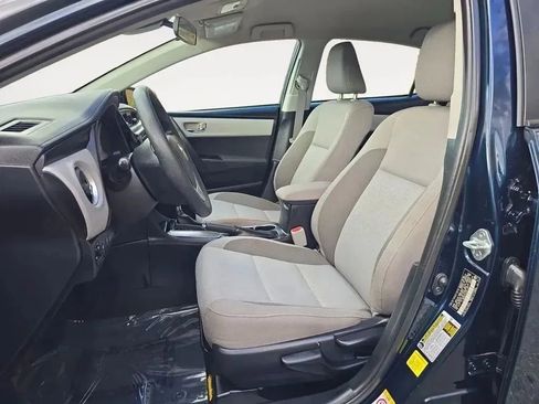 Used 2017 Toyota Corolla LE image 9