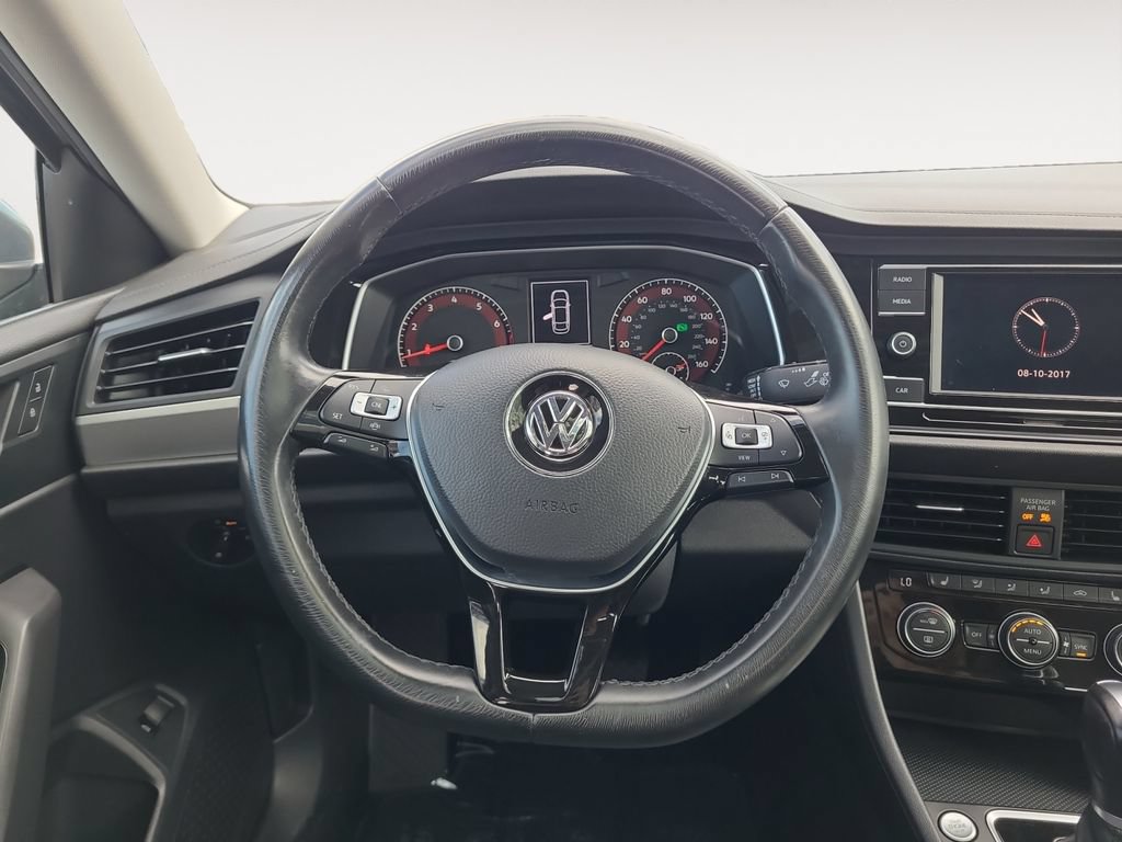 Used 2019 Volkswagen Jetta SE FWD image 12
