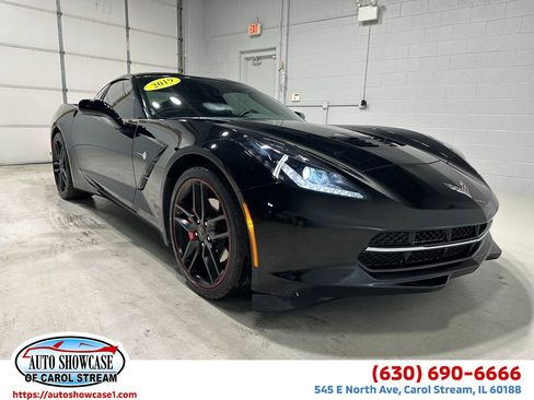 Used 2019 Chevrolet Corvette Stingray Coupe w/ 1LT image 1
