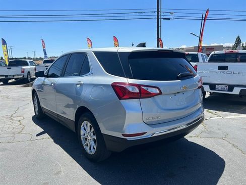 Used 2021 Chevrolet Equinox LT FWD image 8