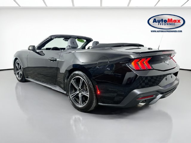 Used 2024 Ford Mustang Premium RWD image 5