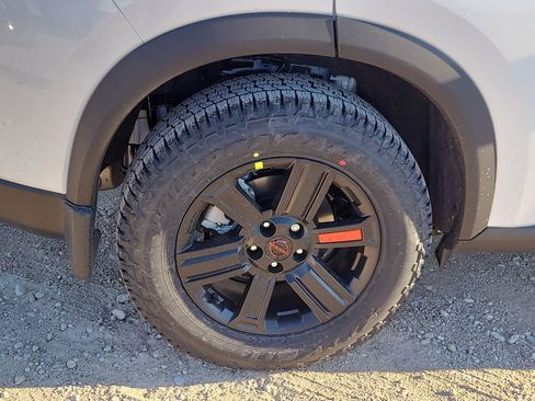 New 2026 Nissan Rogue SV image 6