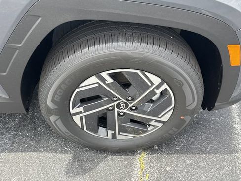 New 2026 Hyundai Tucson Blue SE AWD/4WD image 12