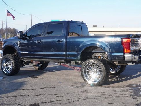 Used 2021 Ford F250 Lariat w/ Lariat Ultimate Package image 7