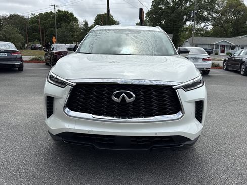 Used 2023 INFINITI QX60 Luxe w/ Cargo Package FWD image 8