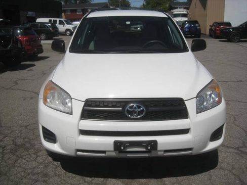 Used 2009 Toyota RAV4 2WD w/ Base L4 Extra Value Pkg image 2