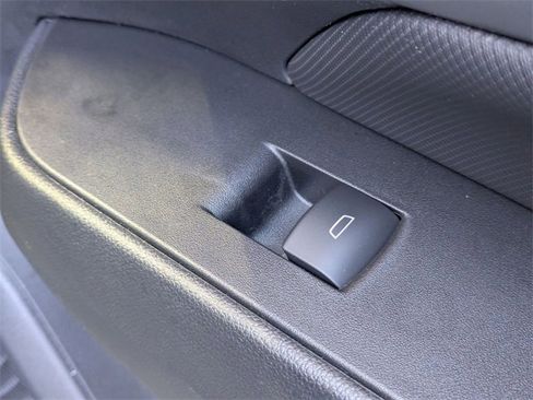 New 2026 Chevrolet Equinox EV RS image 37