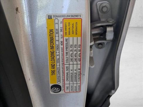 Used 2019 Chevrolet Equinox Premier image 15