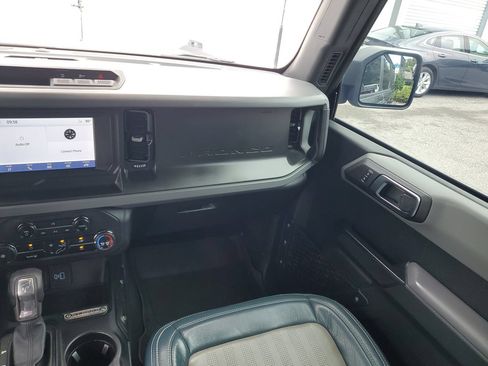 Used 2023 Ford Bronco 4-Door AWD/4WD image 14