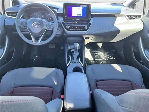 Certified 2025 Toyota Corolla SE image 19