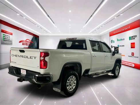 Used 2022 Chevrolet Silverado 3500 LT w/ Convenience Package image 7