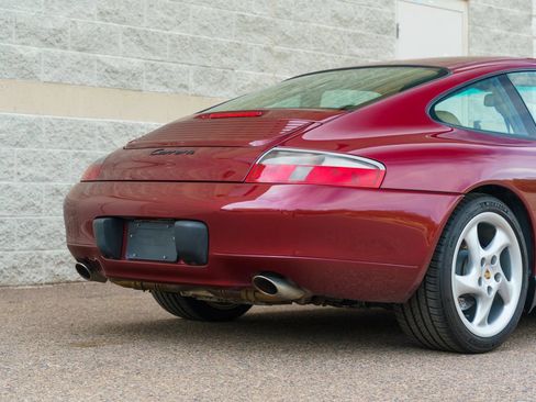 Used 2000 Porsche 911 Carrera image 56