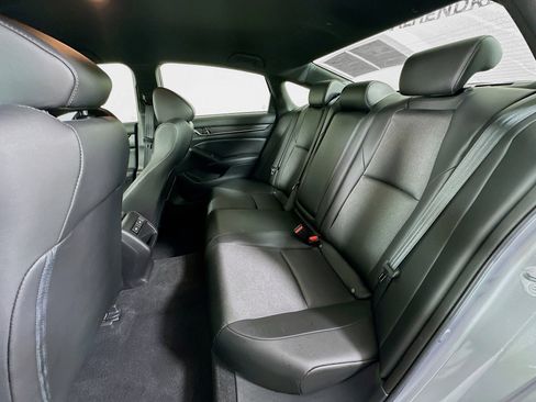 Used 2021 Honda Accord Sport image 25