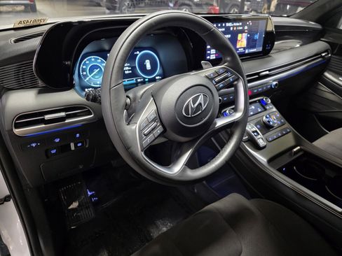 Used 2025 Hyundai Palisade Calligraphy image 27