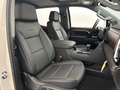 New 2026 GMC Sierra 1500 Denali AWD/4WD image 38