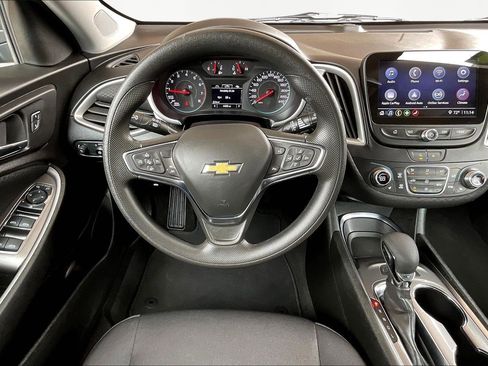 Used 2024 Chevrolet Malibu LT FWD image 8