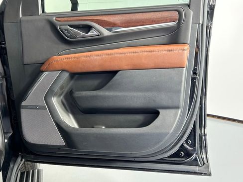 Used 2024 GMC Yukon Denali Ultimate image 9