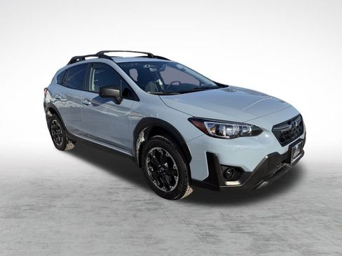 Used 2023 Subaru Crosstrek 2.0i image 4
