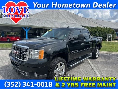 Used 2014 GMC Sierra 2500 Denali image 1