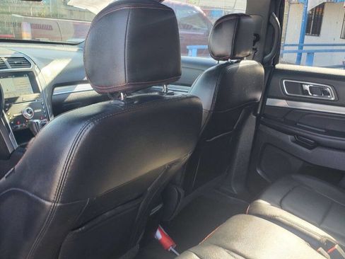 Used 2017 Ford Explorer Sport image 17