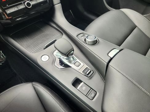 Used 2019 INFINITI QX50 Luxe w/ Navigation Package image 16