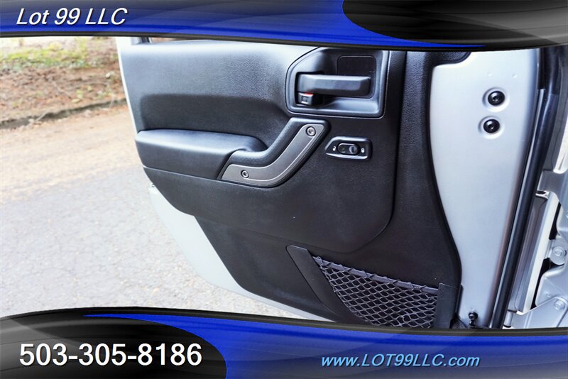 Used 2012 Jeep Wrangler Sport AWD/4WD image 24