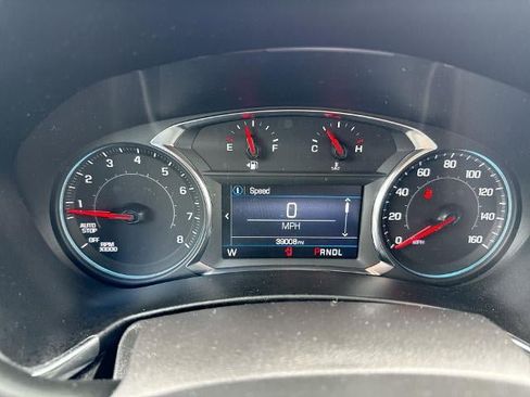 Used 2024 Chevrolet Equinox LT FWD image 12
