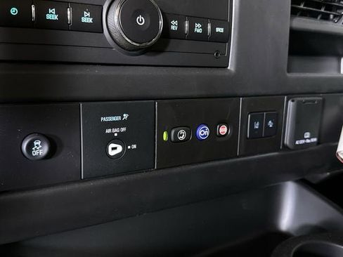 New 2025 GMC Savana 3500 w/ Driver Convenience Package RWD image 13