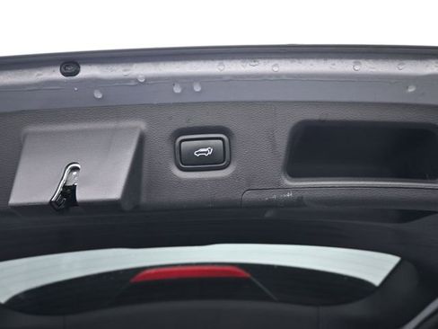 Used 2023 Hyundai Santa Fe Limited image 7