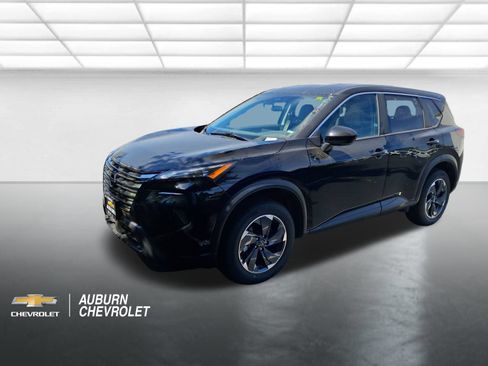Used 2025 Nissan Rogue SV FWD image 7