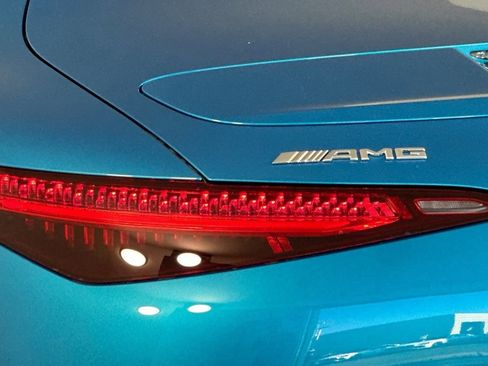 New 2025 Mercedes-Benz SL 55 AMG 4MATIC image 13