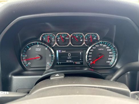 Used 2018 Chevrolet Silverado 1500 LT w/ All Star Edition AWD/4WD image 20