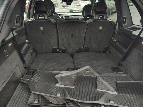 Used 2018 Volvo XC90 T6 R-Design w/ Convenience Package image 34