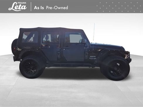 Used 2018 Jeep Wrangler Unlimited Sport S image 13