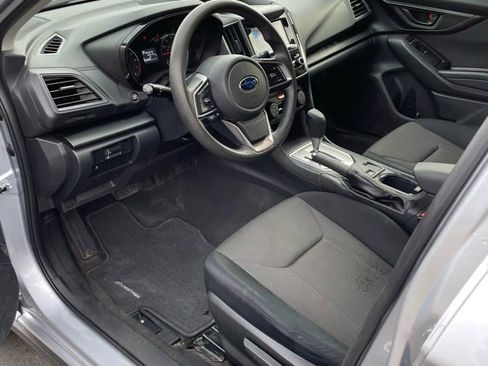 Used 2019 Subaru Crosstrek 2.0i image 5