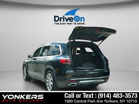 Used 2022 Mercedes-Benz GLS 450 4MATIC image 4