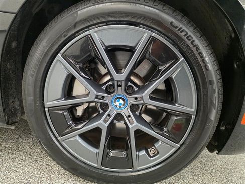 Used 2023 BMW i4 eDrive35 w/ Parking Assistance Package RWD image 24