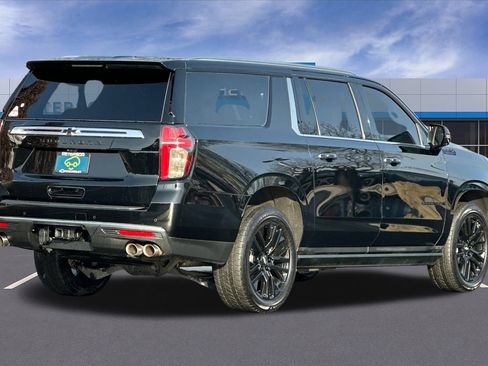 Certified 2022 Chevrolet Suburban High Country image 4