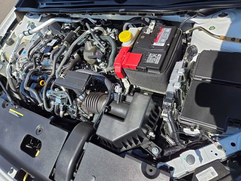 Certified 2023 Nissan Sentra SV FWD image 20