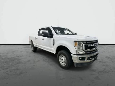 Used 2022 Ford F250 XLT w/ XLT Premium Package AWD/4WD image 5