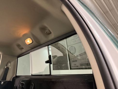 Used 2018 RAM 3500 SLT w/ Snow Chief Group AWD/4WD image 47