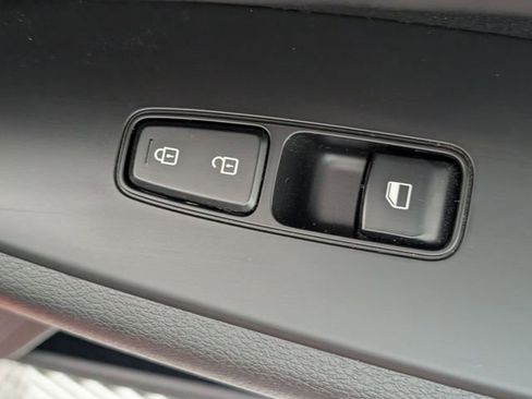 Used 2024 Kia Forte LXS FWD image 28