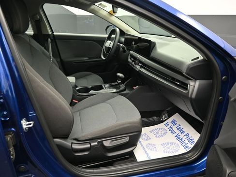 Used 2025 Kia K4 FWD image 18