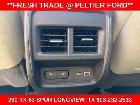 Used 2019 Cadillac XT4 Luxury w/ Cold Weather Package image 14