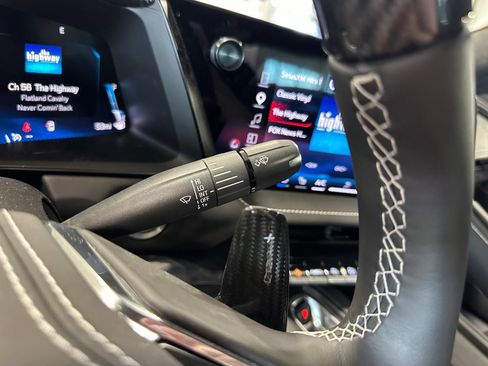 Used 2026 Chevrolet Corvette Z06 RWD image 24