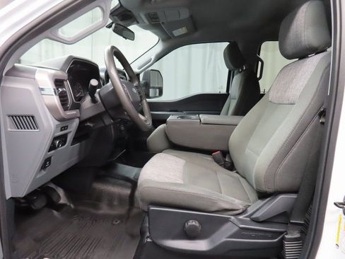 Used 2023 Ford F150 XLT w/ Trailer Tow Package image 13