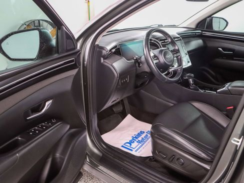 Used 2023 Hyundai Tucson SEL w/ Convenience Package AWD/4WD image 3
